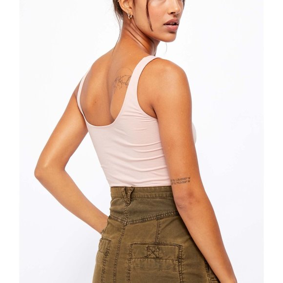 🎉LAST CHANCE🎉 NWT Free People Scoop Neck Crop / Ballet - Picture 2 of 4
